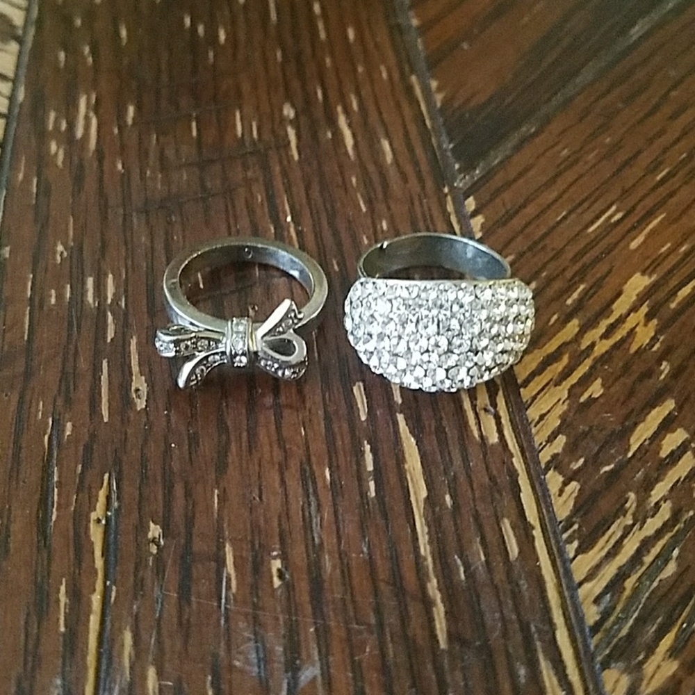 2 rings - Picture 1 of 1
